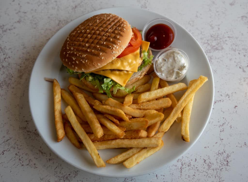 cheeseburger-1024x752